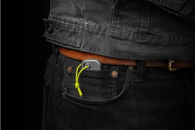 The James Brand The Palmer, Space Grey Aluminum, Yellow KN121180-00 Utility Knife 4 The James Brand The Palmer, Space Grey Aluminum, Yellow KN121180-00 Utility Knife - Image 4